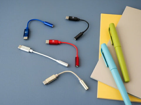Hashtag [Bic Camera Group Original] Type-C 4 Extra Equity Hone terminal conversion cable DAC equipped Red HT-AAOCH2RD