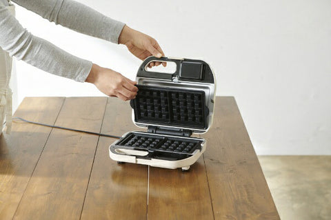 Vitantonio VWH-600-I Waffle & Hot Sand Baker Ivory