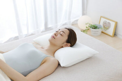 Beech King's Cervical Stabilization Pillow White