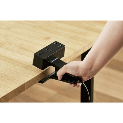 ELECOM USB Clip Tap with Lightning Surge, Dust Shutter, 3-Pack USB x 2 2.4A 2.5m T-U05-3225BK