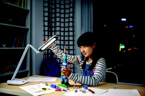 필립스 데스크 스탠드 와이드 배광 고조도 4단계 조광 멀티 조인트식 RobotPlus DSK601 [LED /낮·백색]