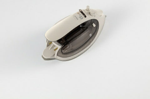 TOSHIBA Cordless Steam Iron La・Coo Biracle Base Beige TA-FV570-N [With hanger shot function]