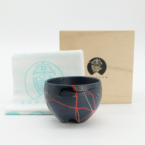 No Spill  Sake Cup: denim-look lacquerware Color: red