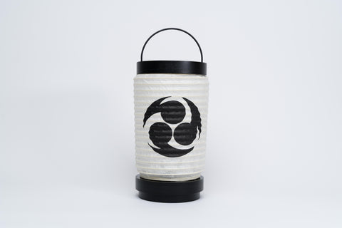 OTO CHOCHIN (MON: Edo letters and three-way musical notes)