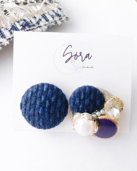 【Antique tassel Aiiro】Indigo dyeing covered button earrings
