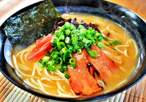 炸猪排拉面3种 食物比较套装(8人份) 博多风味酱油猪骨(九州男孩)2、辣(炸猪排老师)2 [干面 汤 礼品 赠品 应急食品 保存食品 即席 ramen noodle] (【熟成中华面条】 、酱油炸猪排 津、辣猪肉)