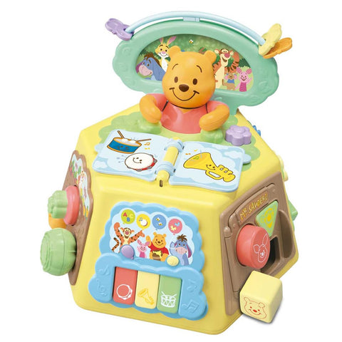 First English Winnie the Pooh, Chatting in a Picture Book! Yubisaki Education, Full 8 Months to 3 Years Old, Includes Disc (1)