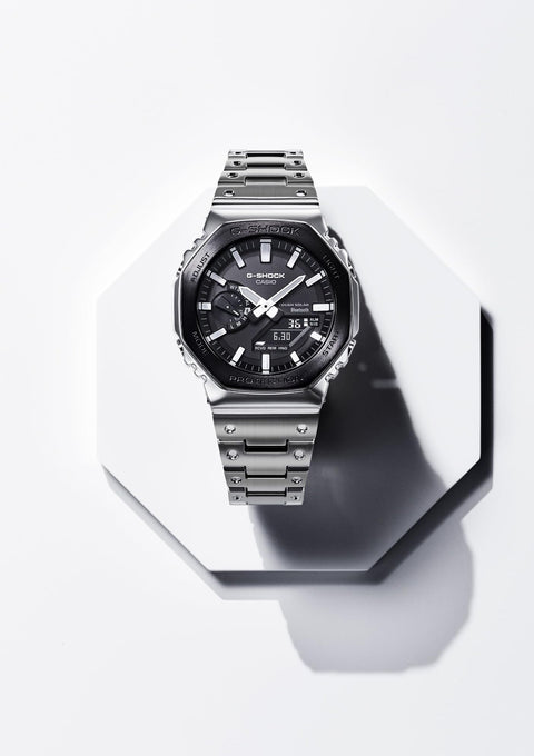Casio GM-B2100 G-Shock Wristwatch, Classic Color, silver/black