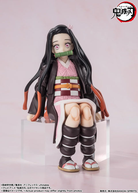 타마시 네이션스 S.H. 피규어츠 데몬 슬레이어 카마도 네즈코 130mm PVC 및 ABS 사전 도장 액션 피규어