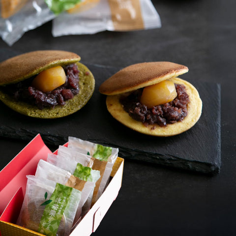 お歳暮 お年賀ギフト 良平堂 どら焼き ギフト 栗 ひとつぶどら焼き & 抹茶 (5個) まるごと栗入り 北海道産 粒あん 高級 和菓子 夏 限定 水饅頭 お土産 スイーツ 和栗 北海道産 小豆 使用 御供 お供え物 お供え お菓子 仏事 法要 粗供養 御供 おそなえ お彼岸