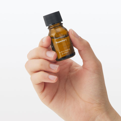 Mujin Ryohin Essential Oil Rosemary 10mL OCG89A4A
