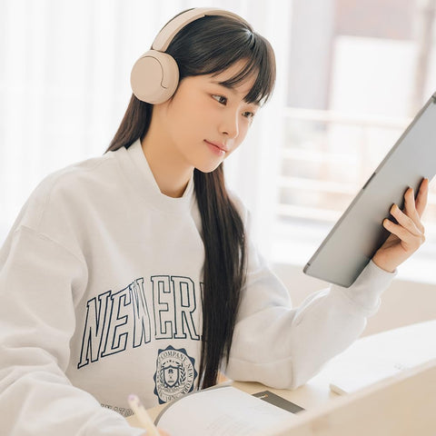 Sony Wireless Headphones WH-CH520: Bluetooth Compatible/Lightweight Design: Approx. 5.1 oz (147 g) / Compatible with a Dedicated App to Customize Your Favorite Sound Quality "Equalizer" Settings/Beige