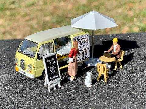 トミーテック (TOMYTEC) ジオコレ64 1/64#カースナップ15a クレープ屋 (スバル サンバー ディアス クラシック 移動販売車 付属) ABS・PVC製 人形・小物 (塗装済、一部組立済) ＋ ダイキャスト製 完成 ミニカー セット