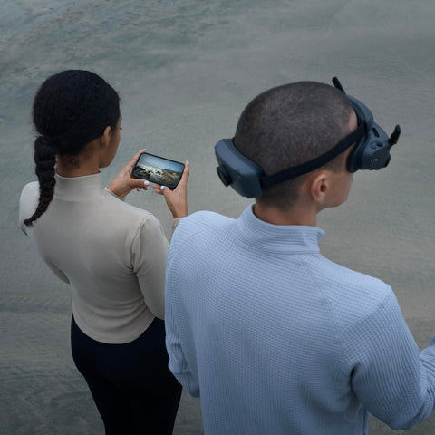 DJI Goggles 3 カメラドローンアクセサリー DJI Goggles 3 驚異的なマイクロOLED画面 FPVゴーグル 没入感あふれる飛行体験 O4 HD映像伝送 調整可能な度数 ワイヤレス ストリーミング ドローンゴーグル Neo/Avata 2/Mini 4 Pro/Air 3/RC Motion 3/FPV 送信機 3/RC-N2/RC 2対応