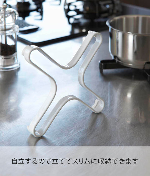 Yamazaki Industries 2250 Pan Padding White Approx. W 5.3 x D 5.3 x H 0.8 inches (13.5 x 13.5 x 2 cm) Tower