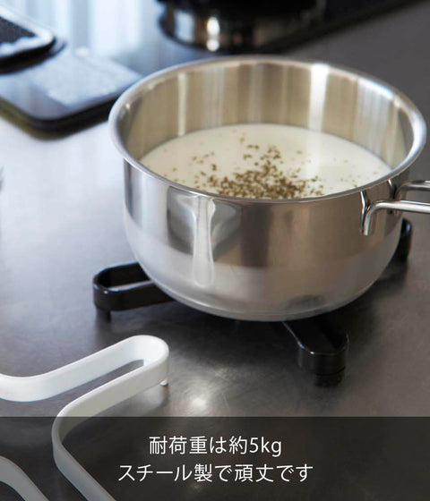 Yamazaki Industries 2251 Pan Padding Black Approx. W 5.3 x D 5.3 x H 0.8 inches (13.5 x 13.5 x 2 cm) Tower