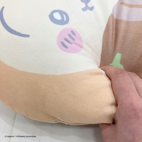 MORIPiLO 抱き枕 ちいかわ うさぎ (ダイカットクッション) 肌にやさしいマイクロ生地 グッズ ぬいぐるみ 昼寝枕 ベージュ 34x45x10cm キャラクター まくらのモリシタ