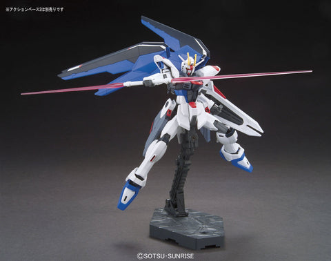BANDAI SPIRITS 萬代 HGCE 192 機動戰士鋼彈 SEED 自由高達 1/144 比例 已分色塑膠模型