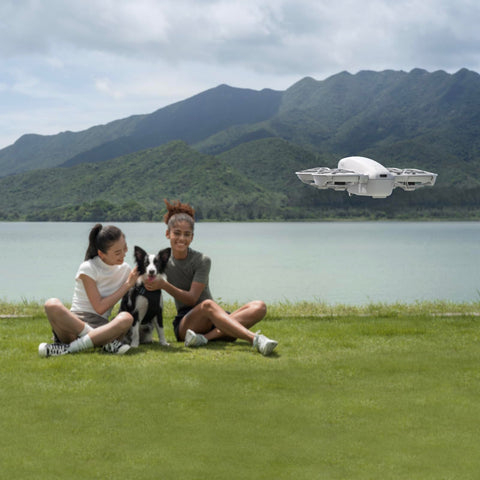 DJI Neo 無人機 附相機 搭載4K UHD相機 小型無人機 fpv 135g 輕量 自動追蹤無人機 室內外空拍無人機 離手無機 AI被攝體追蹤 自動還原 快拍 手抖補償影片 應用程式手動操作 內建螺旋槳防護(無需控制器)附帶1個電池