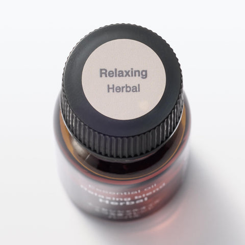 無印良品 エッセンシャルオイル くつろぎブレンド ハーバル 10mL OCH02A4A
