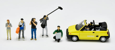 TOMYTEC Geo-Colle 64 1/64# Car Snap 11b TV Crew 2 ABS Plastic PVC Doll Accessories (Painted and Partially Assembled) + Diecast Mini Car Set
