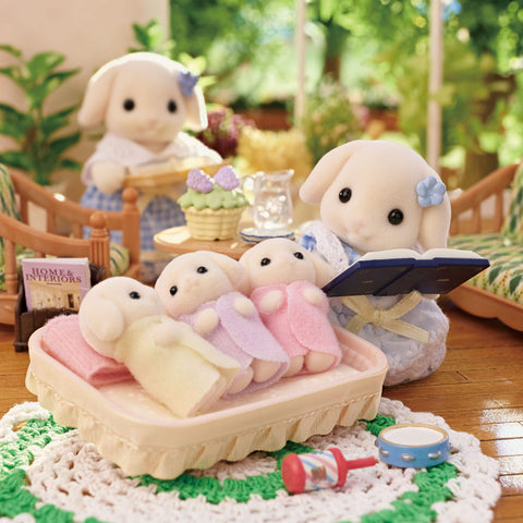 EPOCH Sylvanian Families FS-50 Flora Rabbit Family Dolls, Safety Toy Mark Certified, Toy for Ages 3 Years and Up, Dollhouse