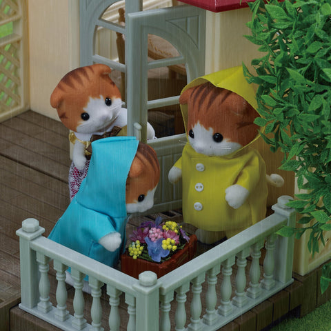 Sylvanian Families Maple Cat Family