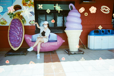 Retocolor Bling-Bling 400 35mm 使い捨てフィルムカメラ 27EXP、ISO400、カラーネガティブフィルム、フォーカスフリー、使いやすい、フラッシュ内蔵、使い捨て (フィルムとバッテリー付属)