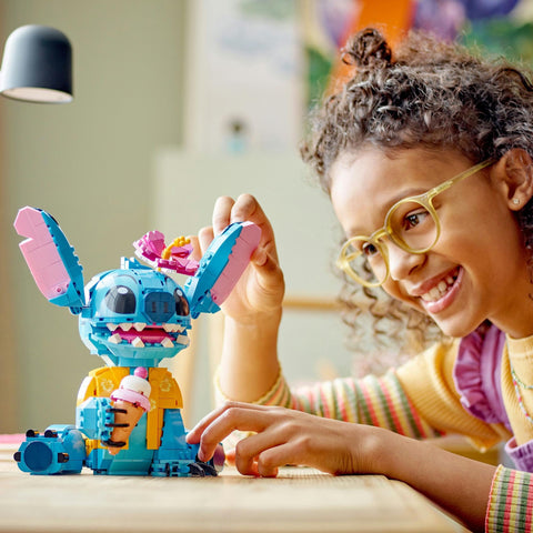 LEGO 43249 Disney Stitch Toy Toy Present, Blocks, Girls, Boys, Children, 8, 9, 10, 11 Years, Elementary School Students, Stitch Doll