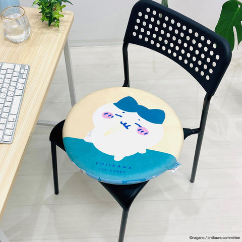 MORIPiLO 4621392 Chiikawa Chiikawa Hachiware Seat Cushion, 15.7 x 15.7 inches (40 x 40 cm), Round, Cooling Sensation, Low Rise, Character Goods, Small and Cute Guy, Beige