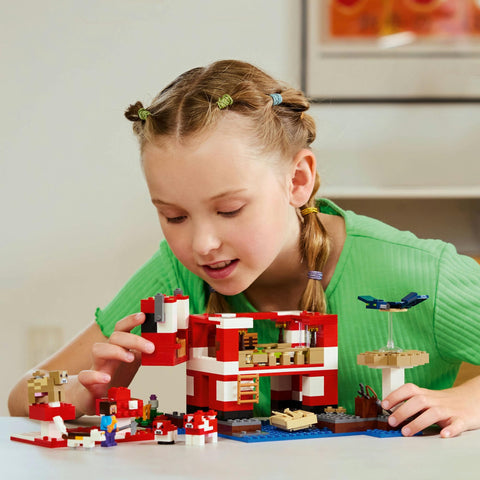 レゴ(LEGO) マインクラフト ムーシュルームハウス おもちゃ 玩具 誕生日 プレゼント ブロック 女の子 男の子 子供 8歳 9歳 10歳 小学生 ゲーム 21270