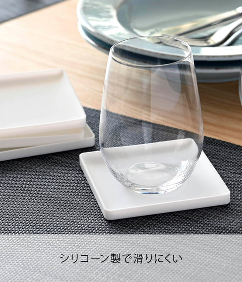 山崎実業(Yamazaki) 立体 コースター 角型 ホワイト 約W9.5×D9.5×H0.9cm タワー シリコン 2536