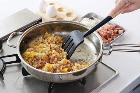Miyazaki Seisakusho GEO-25ST Geo Sauté Pan 9.8 inches (25 cm), Made in Japan, Compatible with IH and All Heat Sources, 7-Layer Construction, Silver