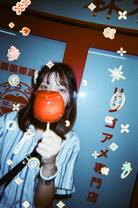레토컬러 블링-블링 400 35mm 일회용 필름 카메라 27EXP, ISO400, 컬러 네거티브 필름, 포커스 프리, 사용하기 쉬움, 내장 플래시, 일회용 (필름 및 배터리 포함)