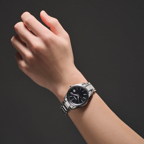 Seiko 精工手錶 精工精選 S系列 鈦太陽能電波, 銀色/黑色, 1件, 手鍊類型