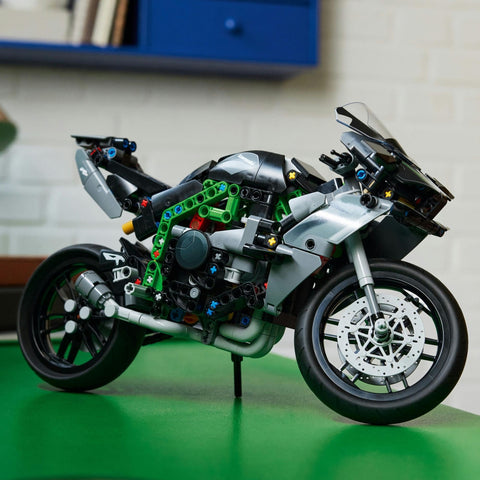 レゴ(LEGO) テクニック Kawasaki Ninja H2R バイク おもちゃ 玩具 誕生日 プレゼント ブロック 男の子 女の子 子供 10歳 11歳 12歳 小学生 乗り物 車 ミニカー 42170
