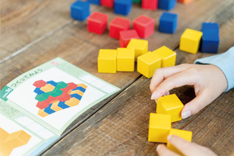 Kumon Publishing Shape Cube Tsumiki Educational Toy, For Ages 3 and Up