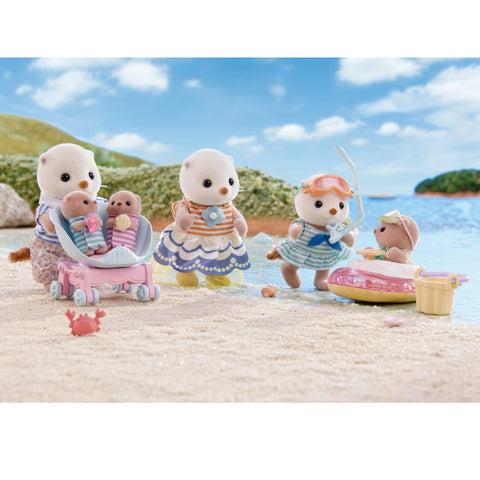 EPOCH Sylvanian Families FS-54 Sea Otter Family Dolls, Safety Toy Mark Certified, Toy for Ages 3 Years and Up, Dollhouse