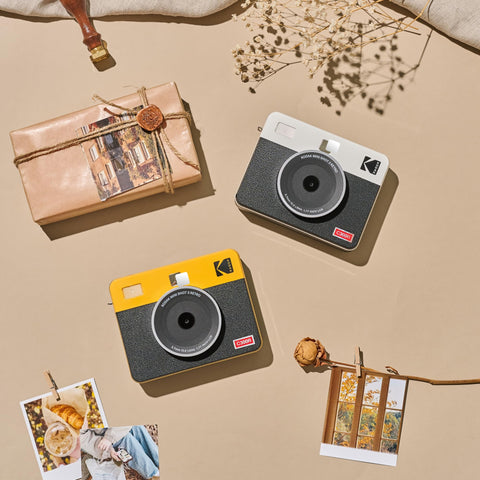 コダック KODAK Mini Shot 3 レトロ 4PASS 2-in-1インスタントカメラ＆フォトプリンター(7.6cmx7.6cm)＋カメラ本体8枚入り、ホワイト