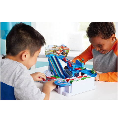Winner of the 2021 Japan Toy Awards Communication Toy Division Excellence Award EPOCH Mario Kart Racing DX for 2 Players