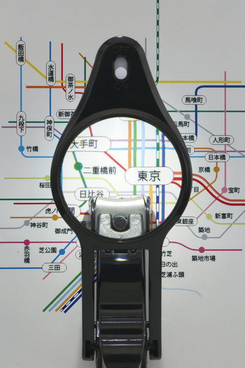 [手元が見やすいLEDルーペ付] 爪切り 貝印 KAI 関孫六 日本製 HC3536