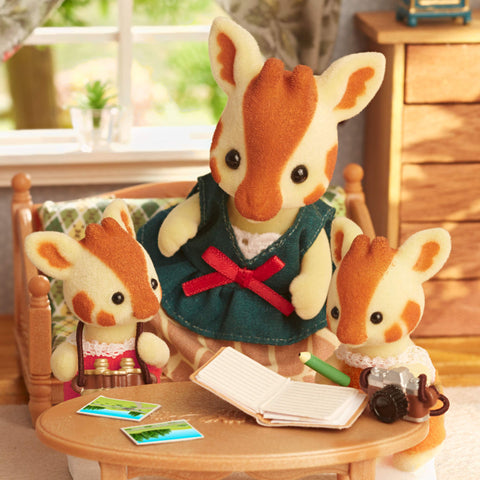 森貝兒家族 人偶 【 麒麟家族 】 FS-40 ST標誌認證 3歲以上 玩具 玩具玩具屋 Sylvanian Families EPOCH