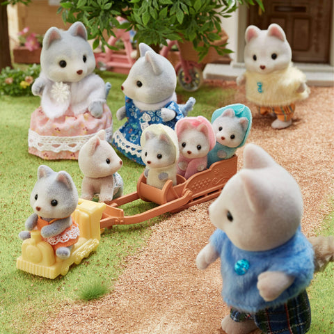 Sylvanian Families Doll Husky Family FS-41