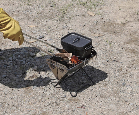 Captain Stag Barbecue Stove, Grill, Bonfire Stand, V-Shape, Smart Grill, Stainless Steel, Comes with Storage Bag